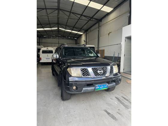 NISSAN FRONTIER 2.5 LE 4X4 CD TURBO ELETRONIC DIESEL 4P MANUAL NISSAN FRONTIER 2.5 LE 4X4 CD TURBO ELETRONIC DIESEL 4P MANUAL